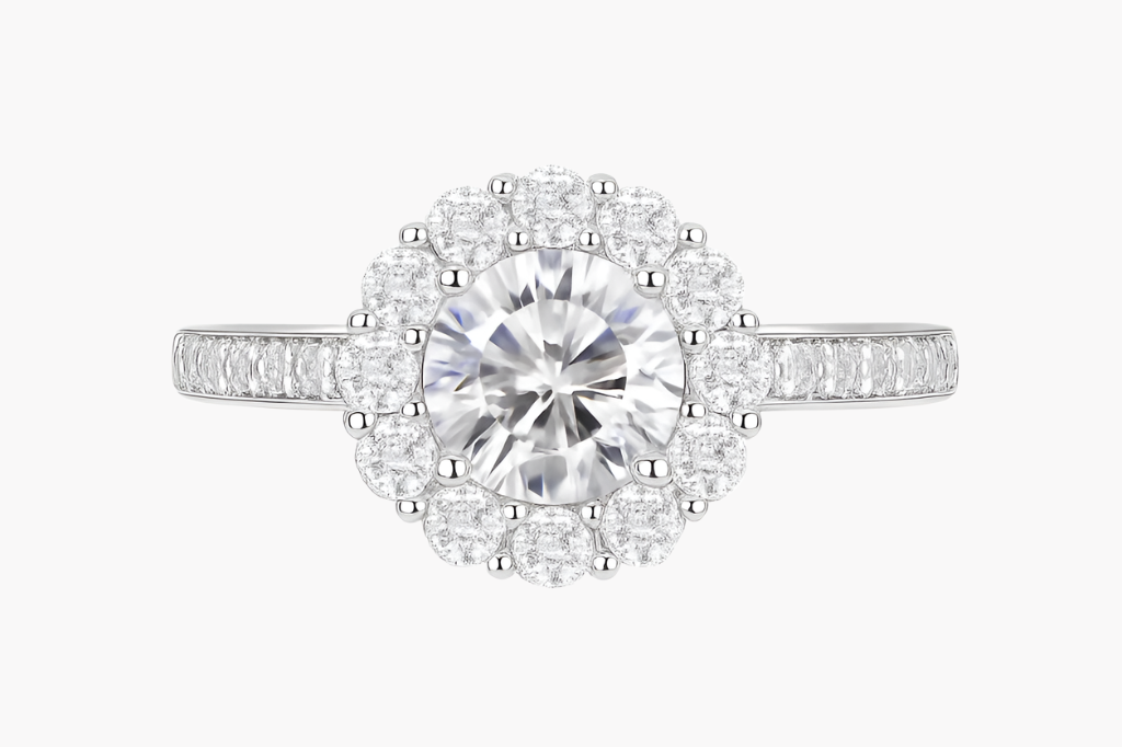 ROUND CUT SUNFLOWER MOISSANITE ENGAGEMENT RING (1 Carat)