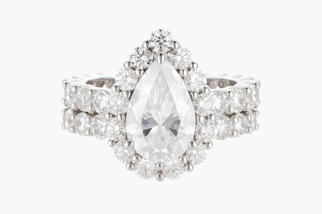 PEAR CUT MOISSANITE CLUSTER ENGAGEMENT RING SET (3 Carat)