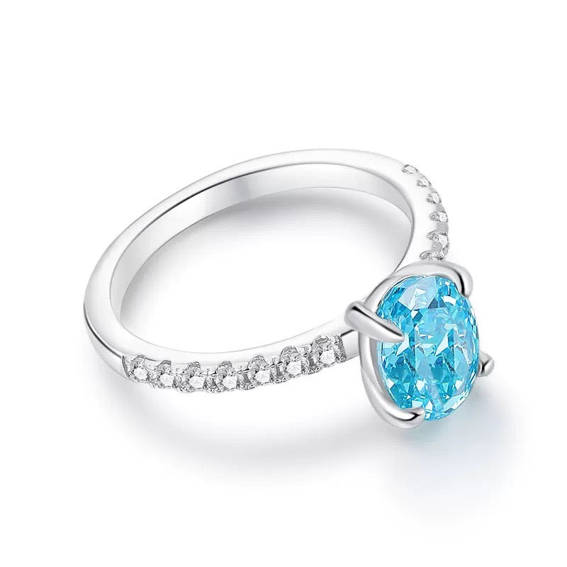 The Luna Ring (1 Carat)