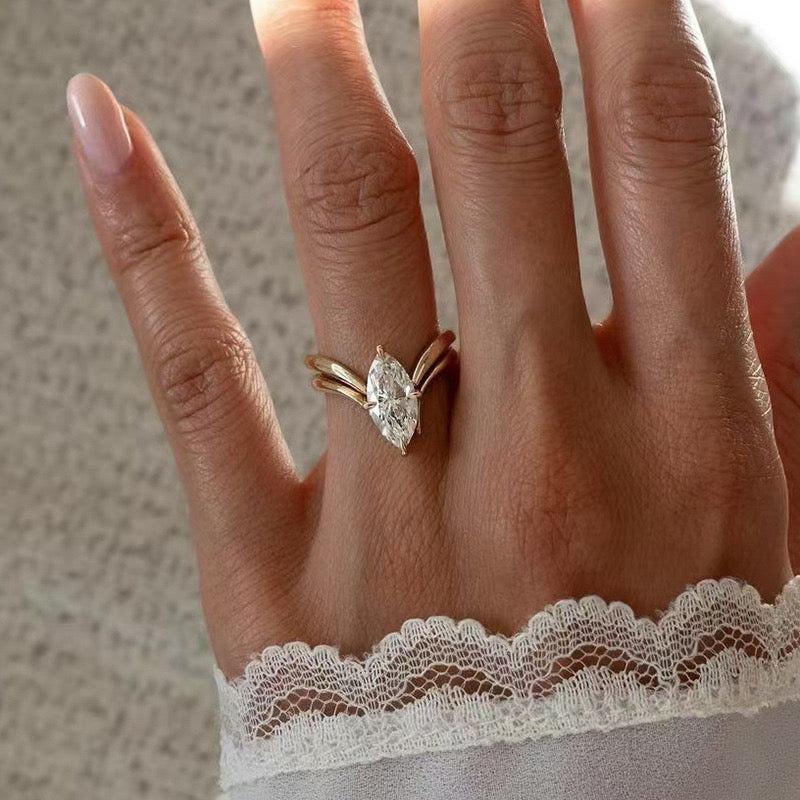 MARQUISE CUT MOISSANITE CLUSTER ENGAGEMENT RING SET