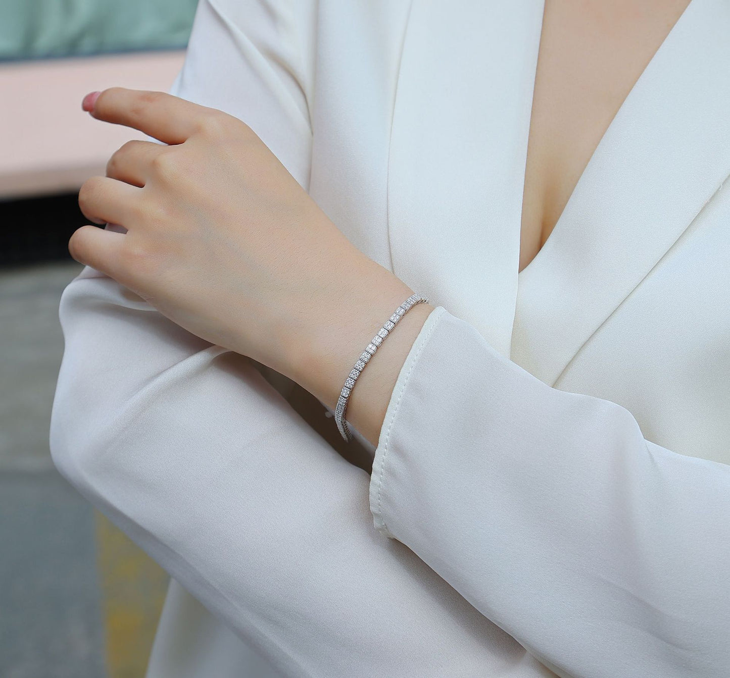 The Lively Moissanite Tennis Bracelet (2.5mm)