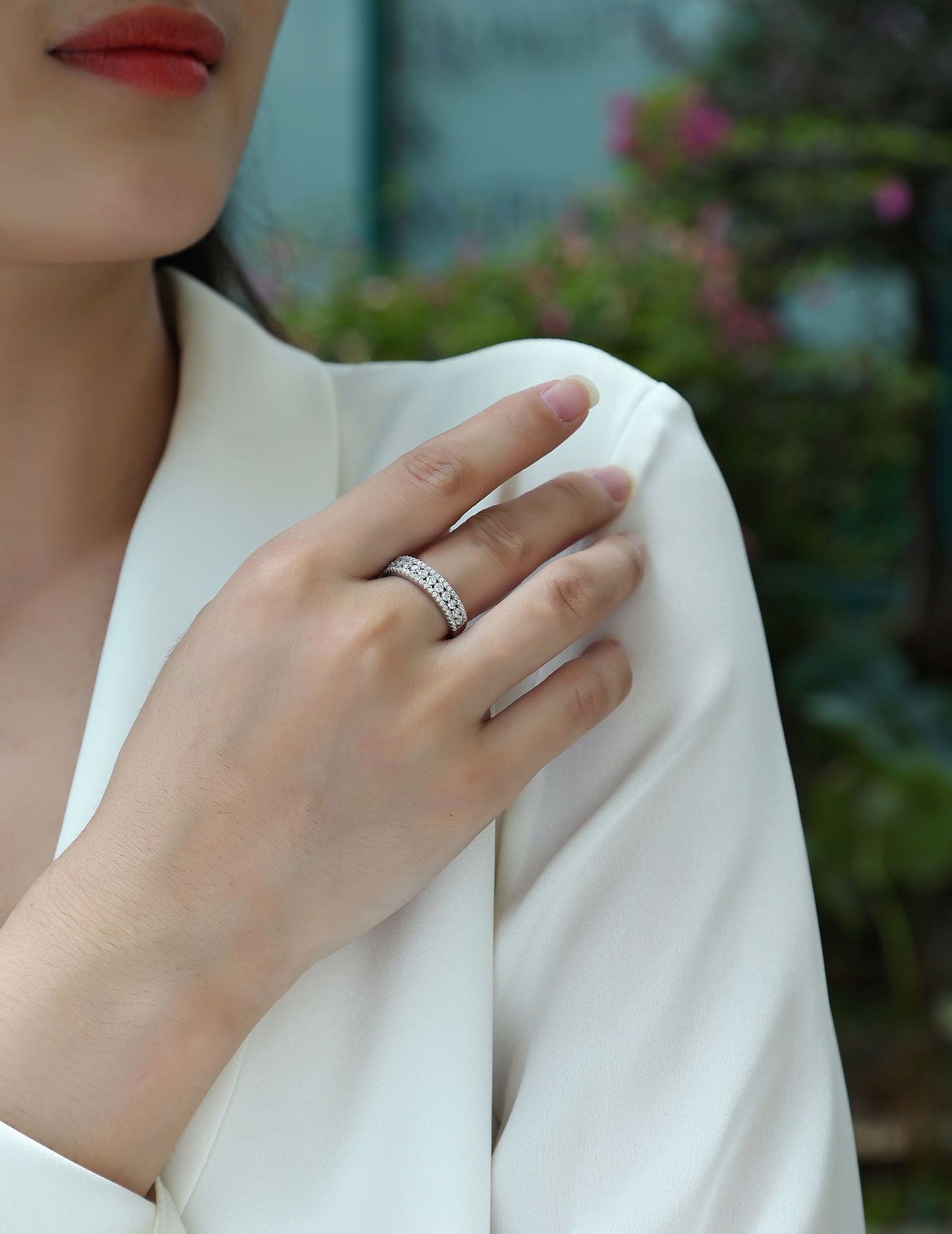 MOISSANITE HALF ETERNITY BAND (4mm)