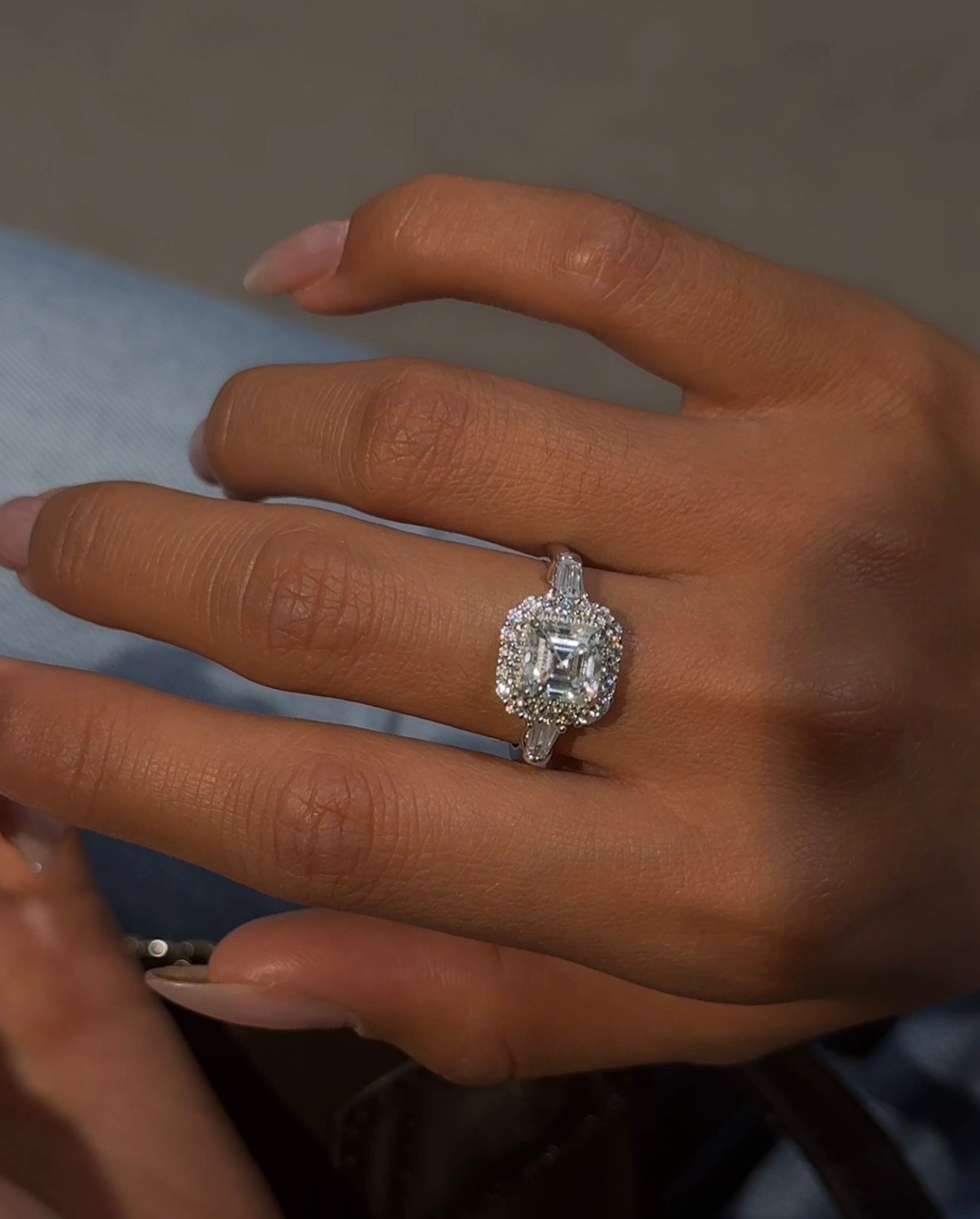ASSCHER CUT MOISSANITE ENGAGEMENT RING (2 Carat)