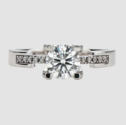CLASSIC ROUND CUT MOISSANITE ENGAGEMENT RING (0.5 Carat)