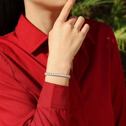 The Blakely Moissanite Tennis Bracelet (4mm)