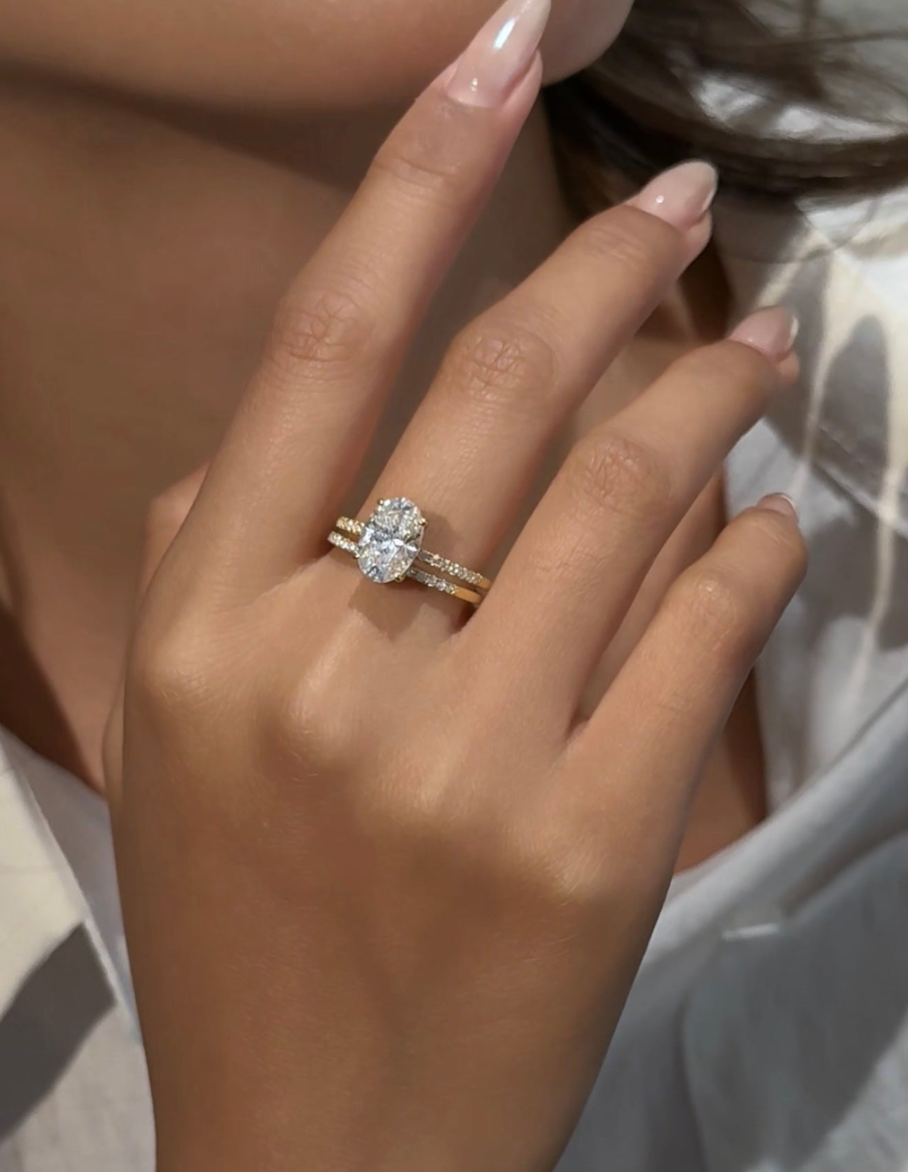 OVAL CUT MOISSANITE CLUSTER ENGAGEMENT RING SET (2.5 Carat)