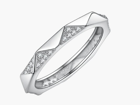 MOISSANITE WEDDING BAND (2.3mm)