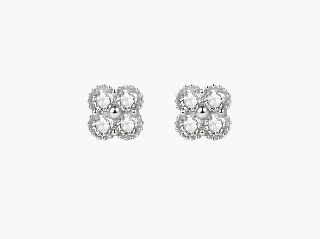 The Clover Studs