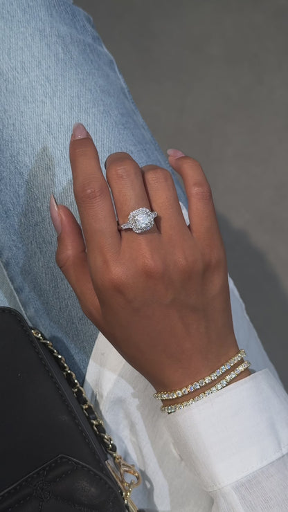 ASSCHER CUT MOISSANITE ENGAGEMENT RING (2 Carat)