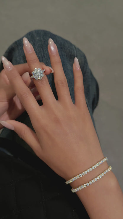 SUNFLOWER ROUND CUT MOISSANITE ENGAGEMENT RING (2 Carat)