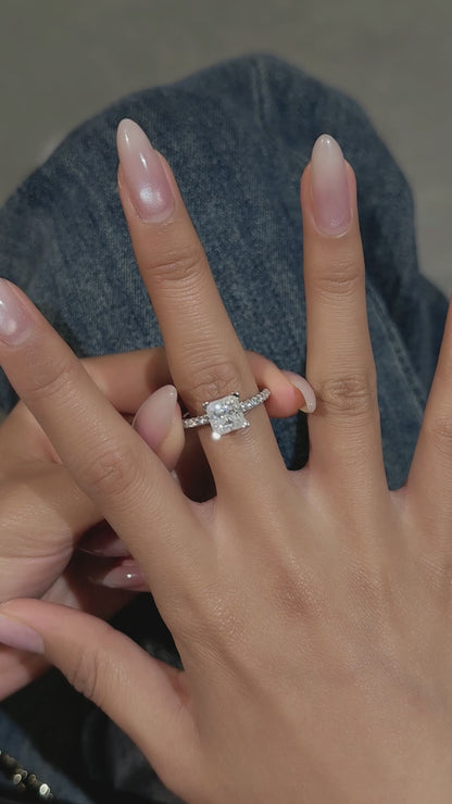 SOLITAIRE PRINCESS CUT MOISSANITE ENGAGEMENT RING (2 Carat)